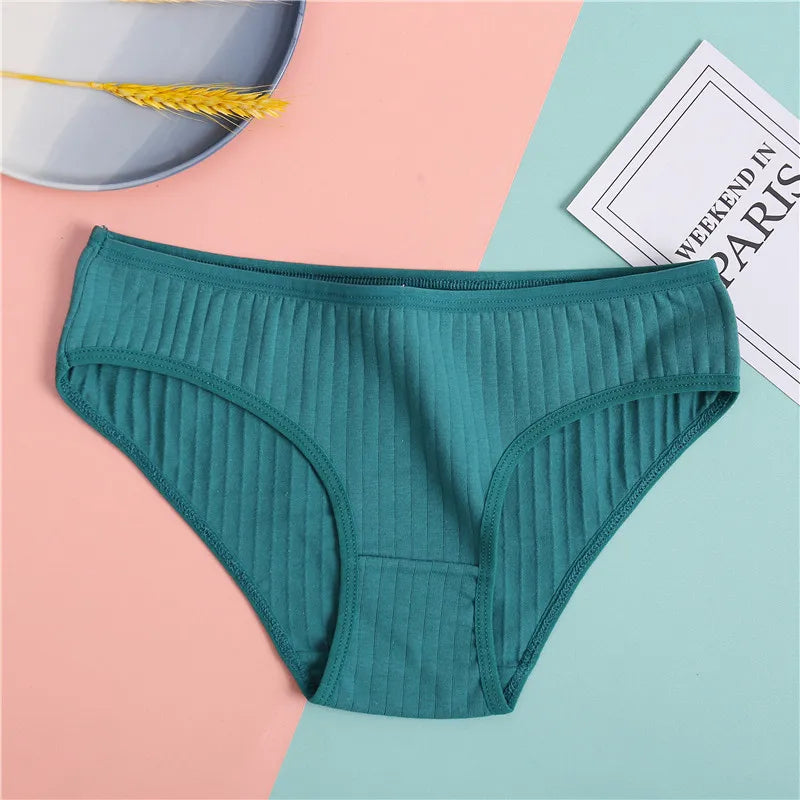 FINETOO Women's Cotton Panties 3Pcs Soft Striped Women Underpants Solid Girls Briefs Sexy Female Lingerie M-XL Comfort Underwear