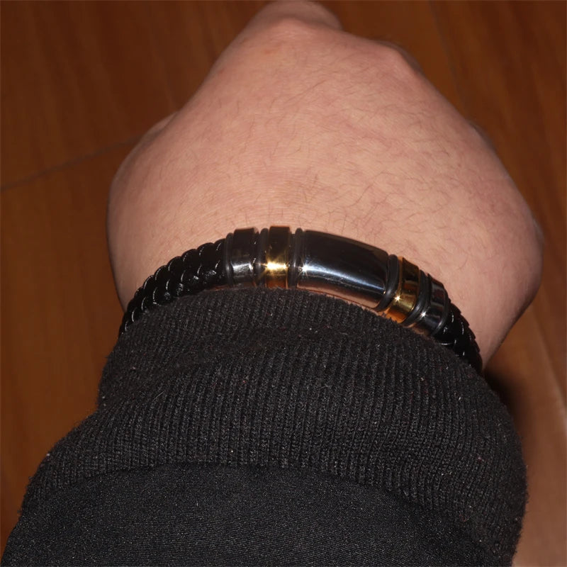 Leather & Metal Magnetic Clasp Fashion Bracelet