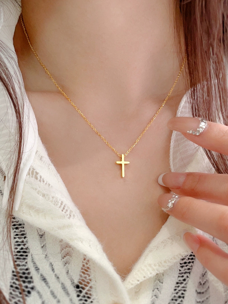 Cross Female Online Influencer 18K Gold Pendant Titanium Steel Necklace