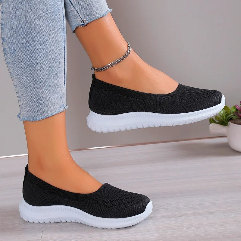 Women's Shoes 2023 High Quality Knitted Women's Vulcanize Shoes Breathable Women Sneakers Flat Heel Slip-on Ladies Casual Shoes